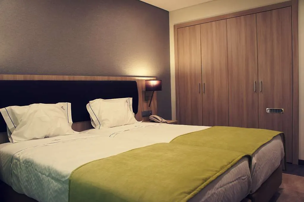 ***  Vip Executive Zurique Hotel Lisboa Portugal